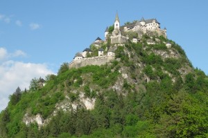 Burg Hochosterwitz von Unten